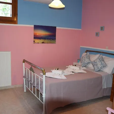 Katiana's House Дом отдыха Алики