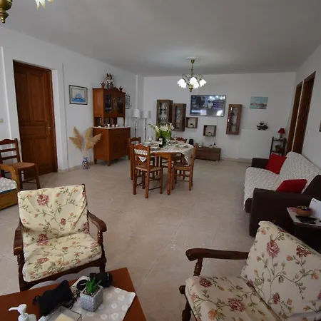 Katiana's House بيت للعطل Alikí