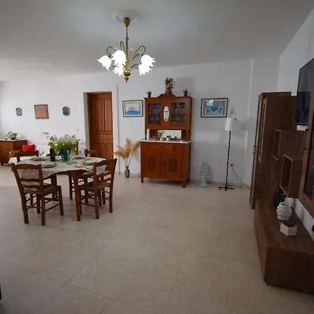 Katiana's House * Aliki (Paros)